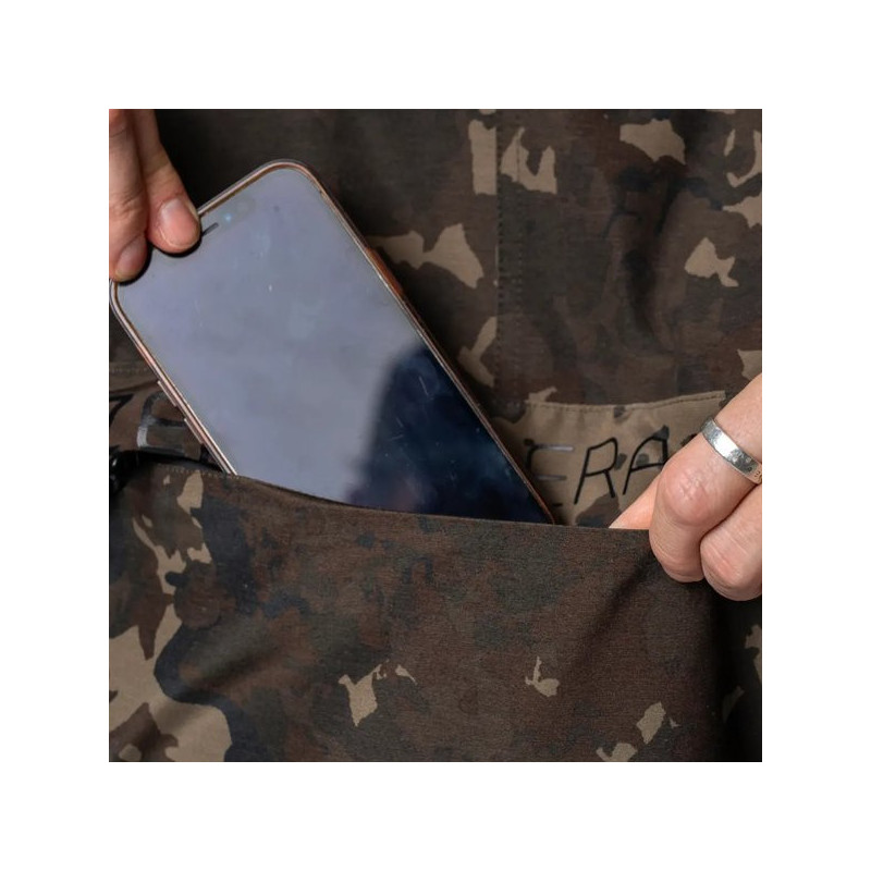 Spodnie Nash ZT Helluva Waterproof Bib and Brace Camo Roz.XL - Centrum wędkarskie - Sklep wędkarski Jarofishing Spodnie Nash ZT Helluva Waterproof Bib and Brace Camo Roz.XL - Centrum wędkarskie - Sklep wędkarski Jarofishing