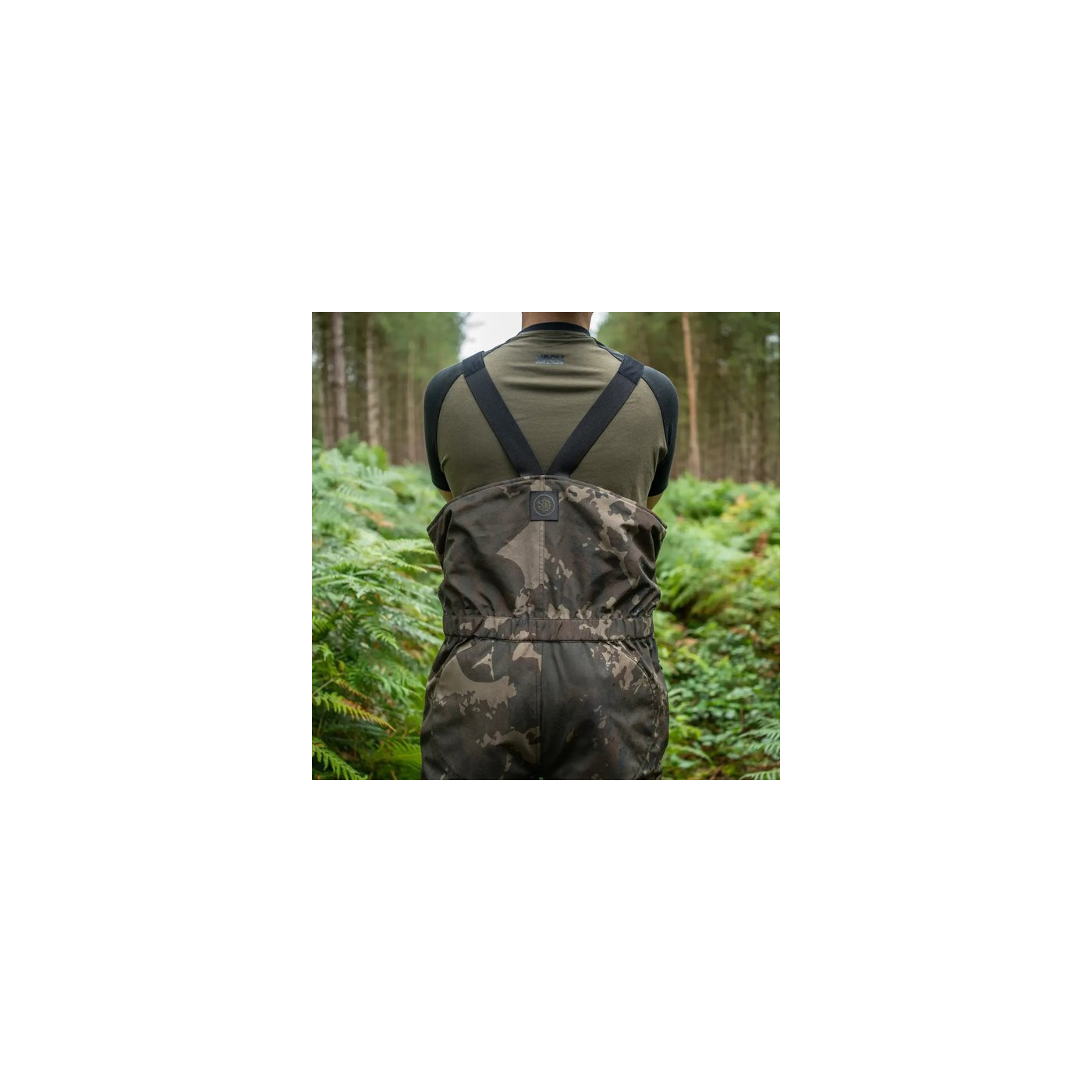 Spodnie Nash ZT Helluva Waterproof Bib and Brace Camo Roz.XL - Centrum wędkarskie - Sklep wędkarski Jarofishing Spodnie Nash ZT Helluva Waterproof Bib and Brace Camo Roz.XL - Centrum wędkarskie - Sklep wędkarski Jarofishing