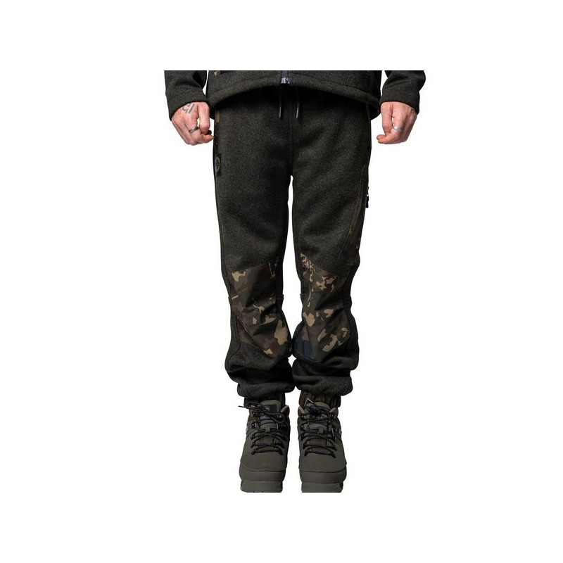 Spodnie Nash ZT Nordic Fleece Joggers Roz.L - Centrum wędkarskie - Sklep wędkarski Jarofishing Spodnie Nash ZT Nordic Fleece Joggers Roz.L - Centrum wędkarskie - Sklep wędkarski Jarofishing