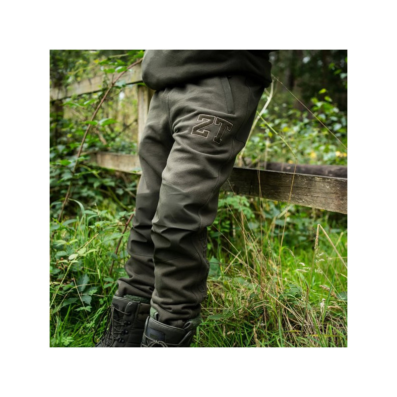 Spodnie Nash ZT Wind Chill Joggers Varsity Roz.XXXL - Centrum wędkarskie - Sklep wędkarski Jarofishing