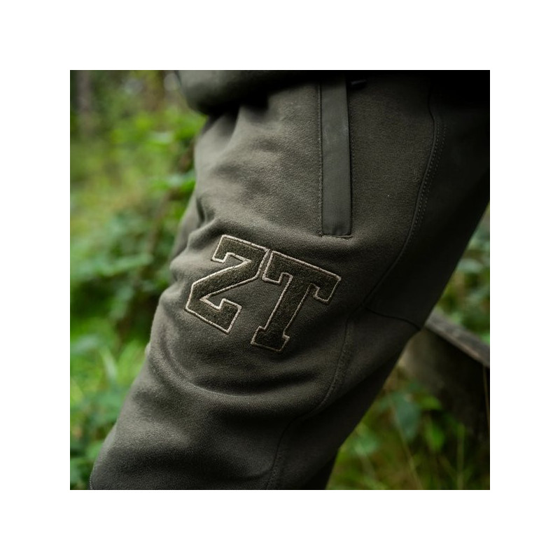 Spodnie Nash ZT Wind Chill Joggers Varsity Roz.XXXL - Centrum wędkarskie - Sklep wędkarski Jarofishing
