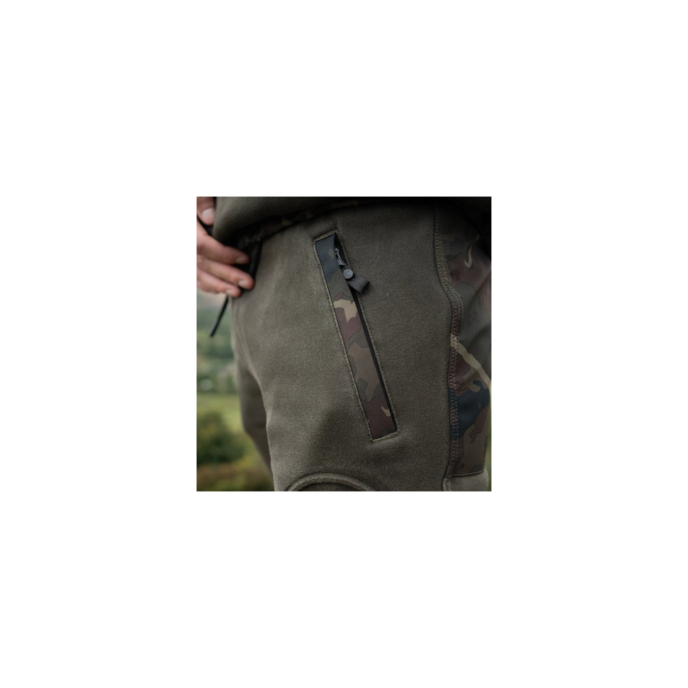 Spodnie Nash ZT Wind Chill Joggers Two Tone Element Roz.XXL - Centrum wędkarskie - Sklep wędkarski Jarofishing