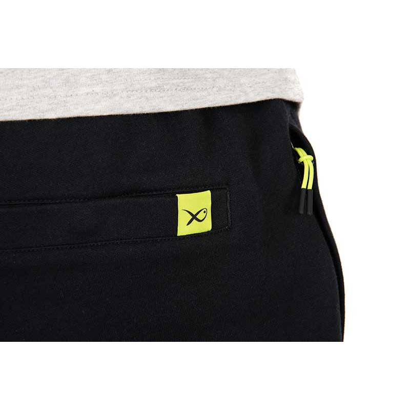 Spodnie Matrix Joggers – Black Roz. S - Centrum wędkarskie - Sklep wędkarski Jarofishing