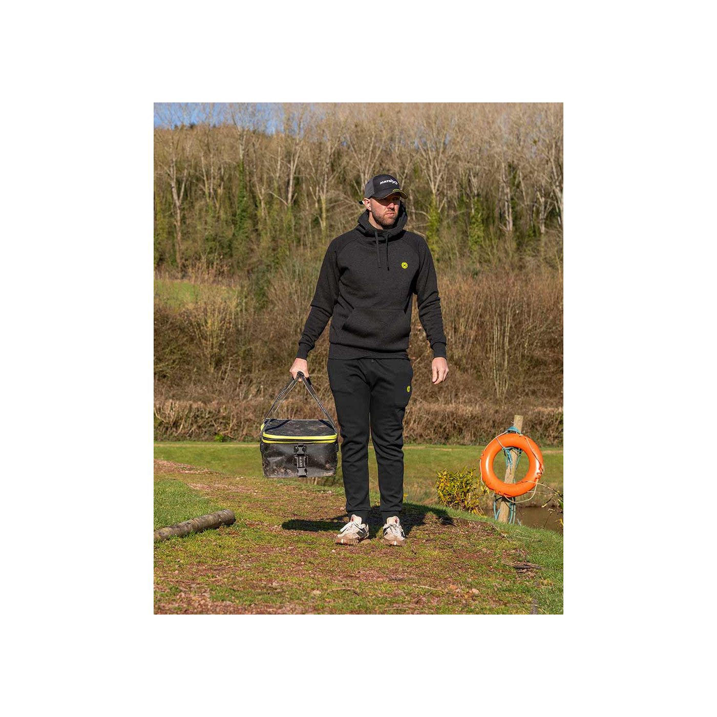 Spodnie Matrix Joggers – Black Roz. XXXL - Centrum wędkarskie - Sklep wędkarski Jarofishing Spodnie Matrix Joggers – Black Roz. XXXL - Centrum wędkarskie - Sklep wędkarski Jarofishing