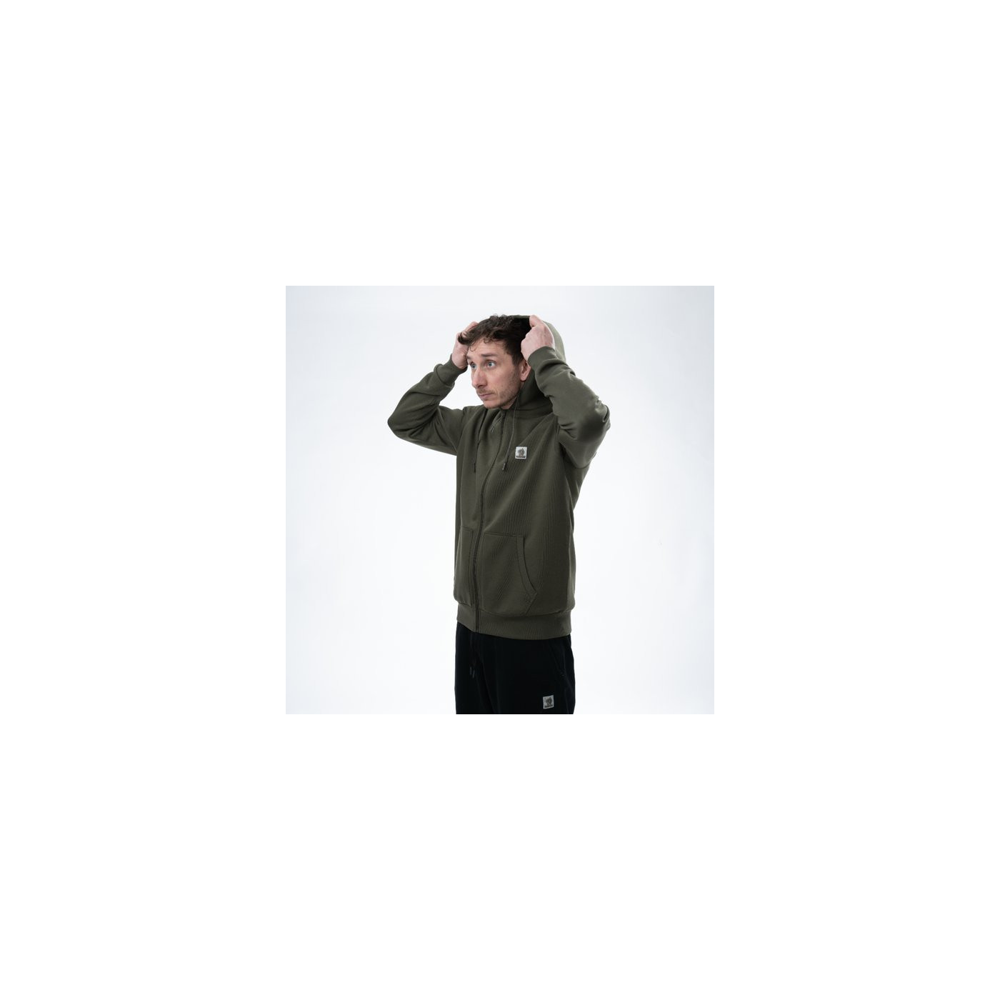 Bluza Nash Make It Happen Badge Zipped Hoody - Green Roz.M - Centrum wędkarskie - Sklep wędkarski Jarofishing Bluza Nash Make It Happen Badge Zipped Hoody - Green Roz.M - Centrum wędkarskie - Sklep wędkarski Jarofishing