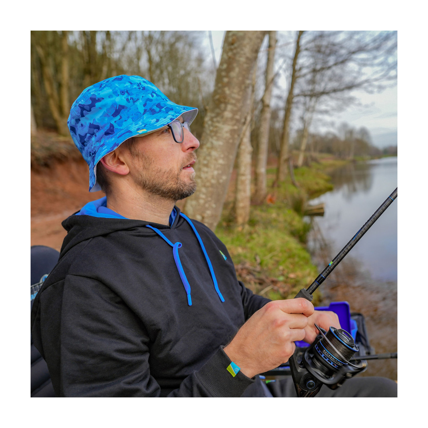 Kapelusz Preston Reversible Bucket Hat ( Dwustronny ) - Centrum wędkarskie - Sklep wędkarski Jarofishing