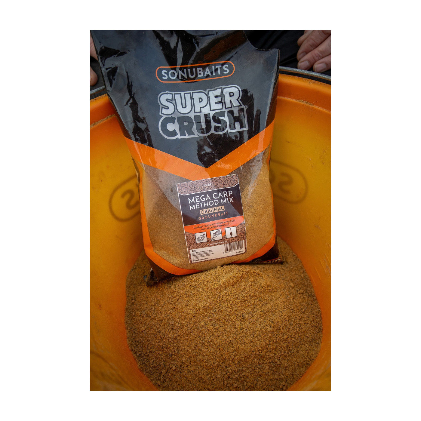 Zanęta Sonubaits Supercrush Mega Carp Method Mix - Original 2KG - Centrum wędkarskie - Sklep wędkarski Jarofishing