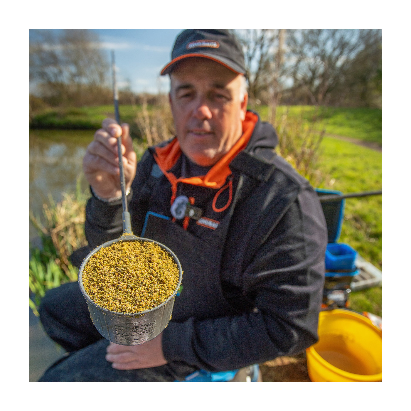 Zanęta Sonubaits Supercrush Mega Carp Method Mix - Green 2 KG - Centrum wędkarskie - Sklep wędkarski Jarofishing Zanęta Sonubaits Supercrush Mega Carp Method Mix - Green 2 KG - Centrum wędkarskie - Sklep wędkarski Jarofishing