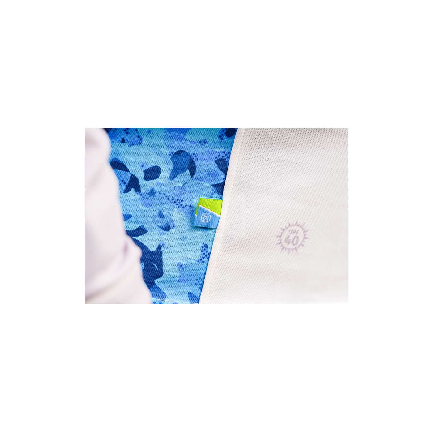 Koszulka Preston Performance Hooded Sun Shirt UPF-40 Roz. XL - Centrum wędkarskie - Sklep wędkarski Jarofishing Koszulka Preston Performance Hooded Sun Shirt UPF-40 Roz. XL - Centrum wędkarskie - Sklep wędkarski Jarofishing