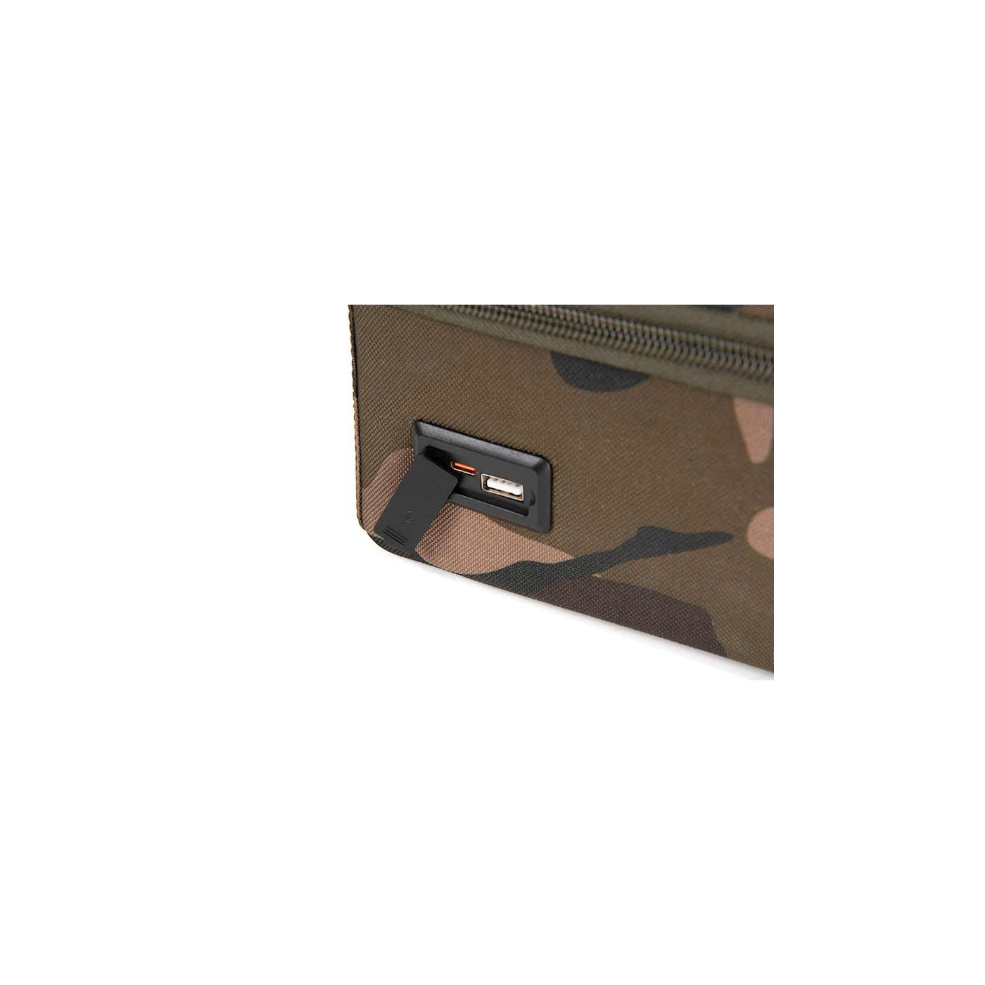 Fox Camolite™ Deluxe Gadget Safe (Pokrowiec na Power Bank) - Centrum wędkarskie - Sklep wędkarski Jarofishing