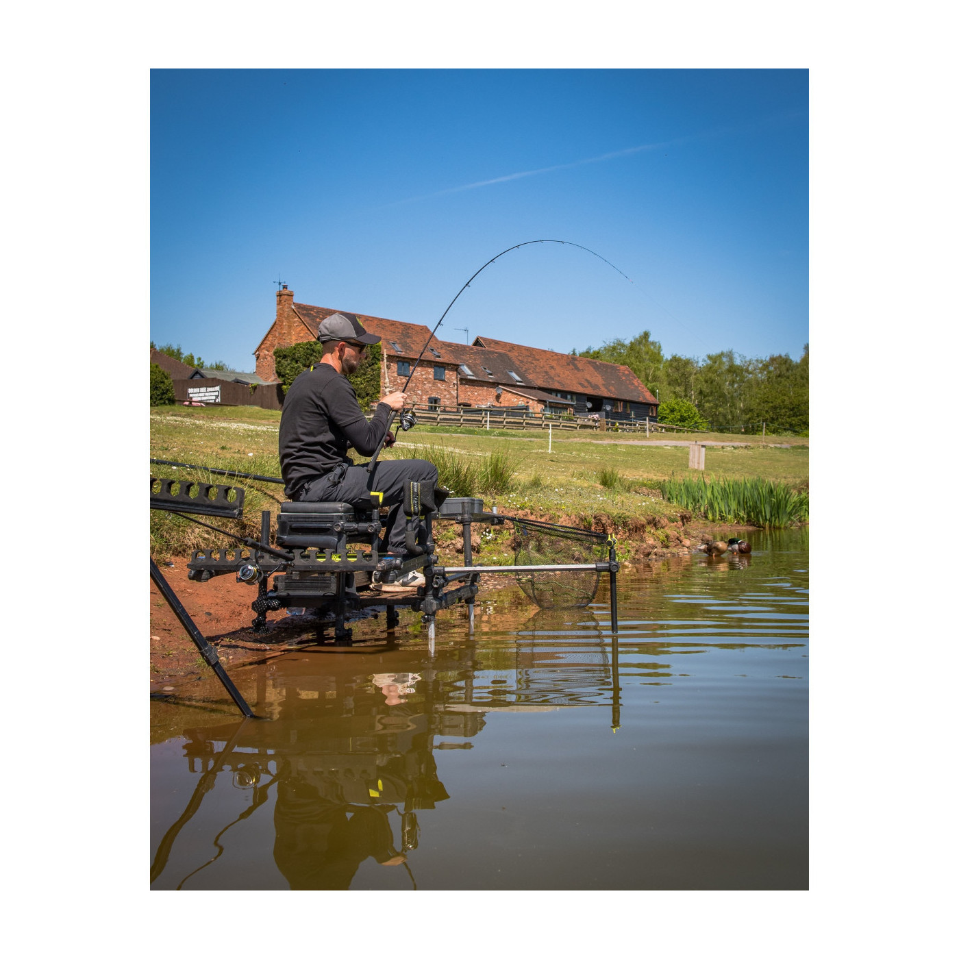 Wędka Matrix Horizon X Ultra Pro Commercial Feeder 3.3m / 60g - Centrum wędkarskie - Sklep wędkarski Jarofishing