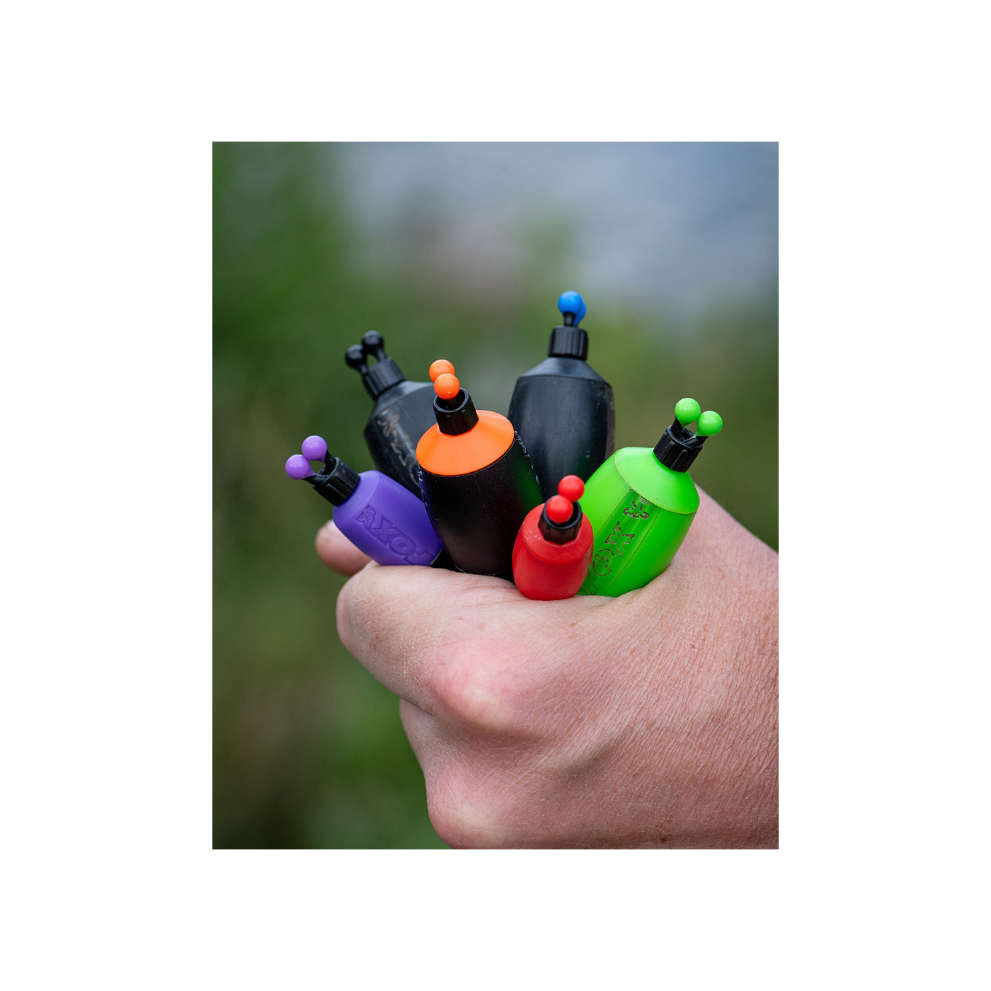 Fox Black Label Bobbin Clips Blue 3szt - Centrum wędkarskie - Sklep wędkarski Jarofishing Fox Black Label Bobbin Clips Blue 3szt - Centrum wędkarskie - Sklep wędkarski Jarofishing