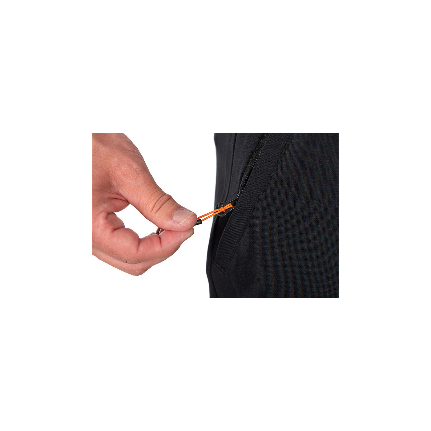 Fox Classic Joggers - Black & Orange Roz.XXL - Centrum wędkarskie - Sklep wędkarski Jarofishing Fox Classic Joggers - Black & Orange Roz.XXL - Centrum wędkarskie - Sklep wędkarski Jarofishing