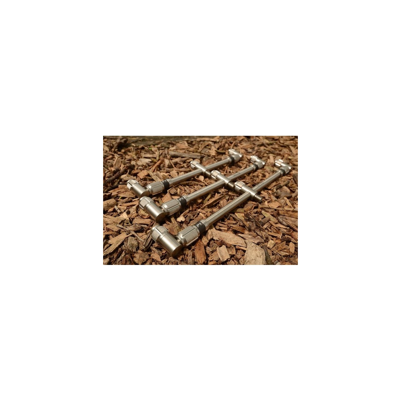 Solar - P1 3 ROD BACK BUZZER BAR (9.5” to 15”) 240mm to 380mm - Buzz bar na 3 wędki Solar - P1 3 ROD BACK BUZZER BAR (9.5” to 15”) 240mm to 380mm - Buzz bar na 3 wędki