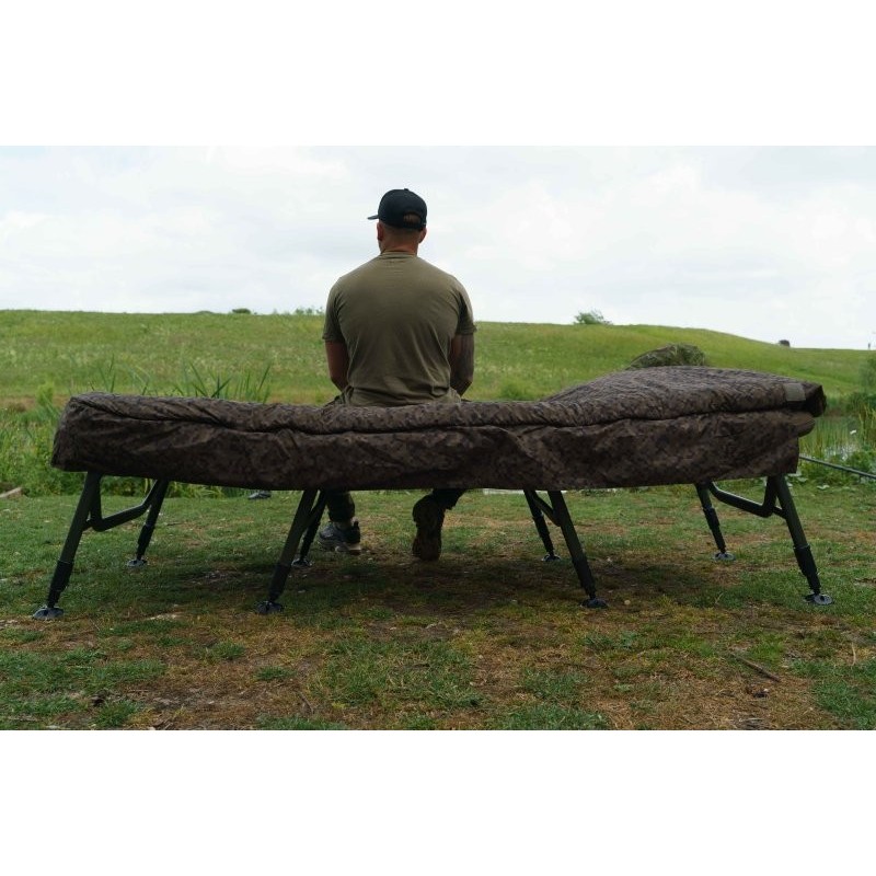 SOLAR TACKLE SP C-TECH 8 LEG SLEEP SYSTEM STANDARD - Łóżko karpiowe ze śpiworem na 8 nogach - standard